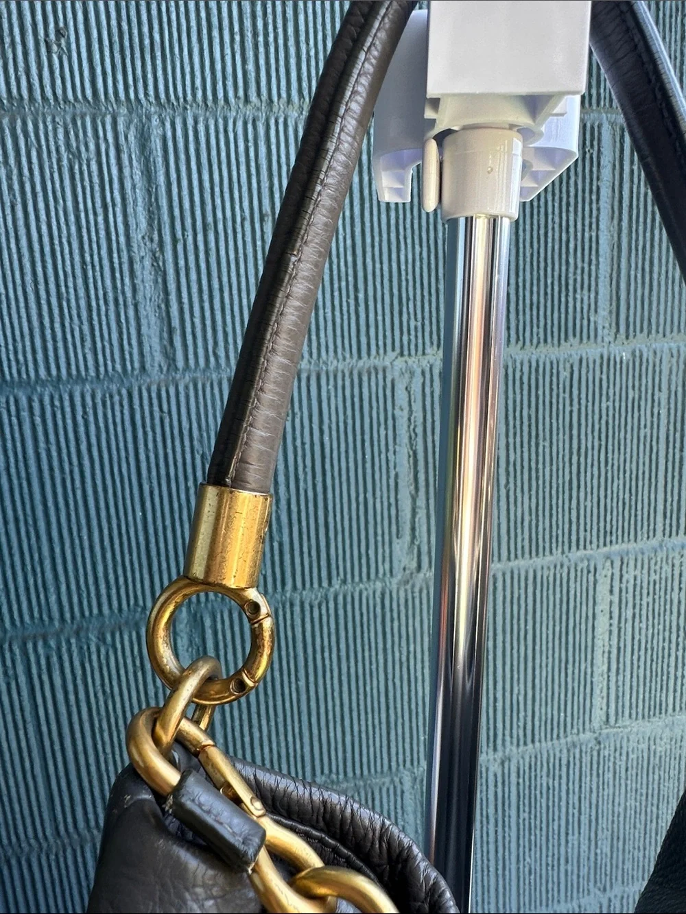 Marc Jacobs Pebbled Gray Leather Hobo